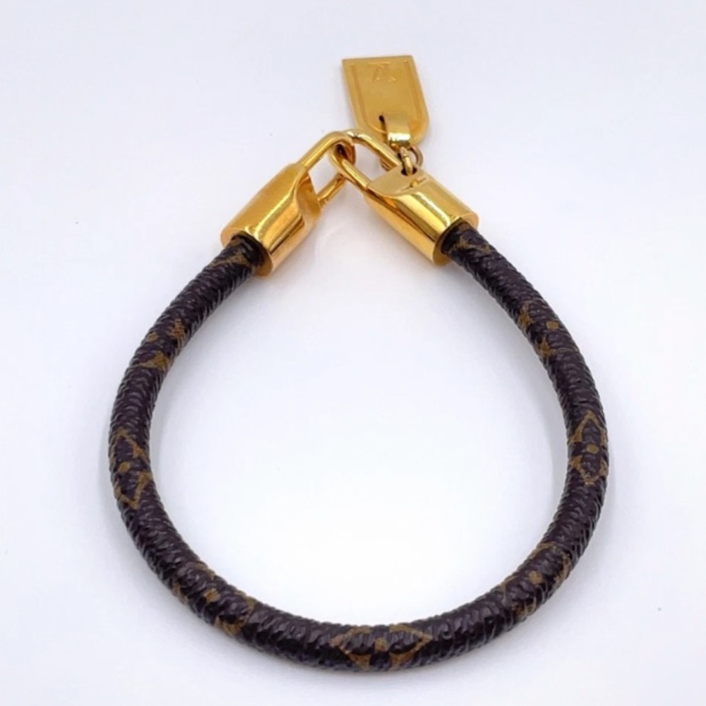 LOUIS VUITTON BRACELETE - Picture 1 of 13